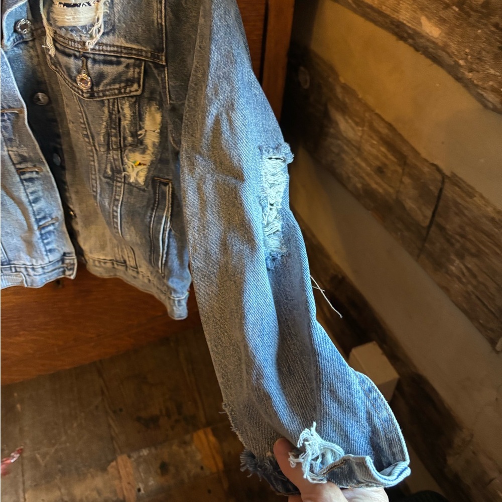 Velvet Ripped Denim Jacket - Blue - Picture 3 of 5